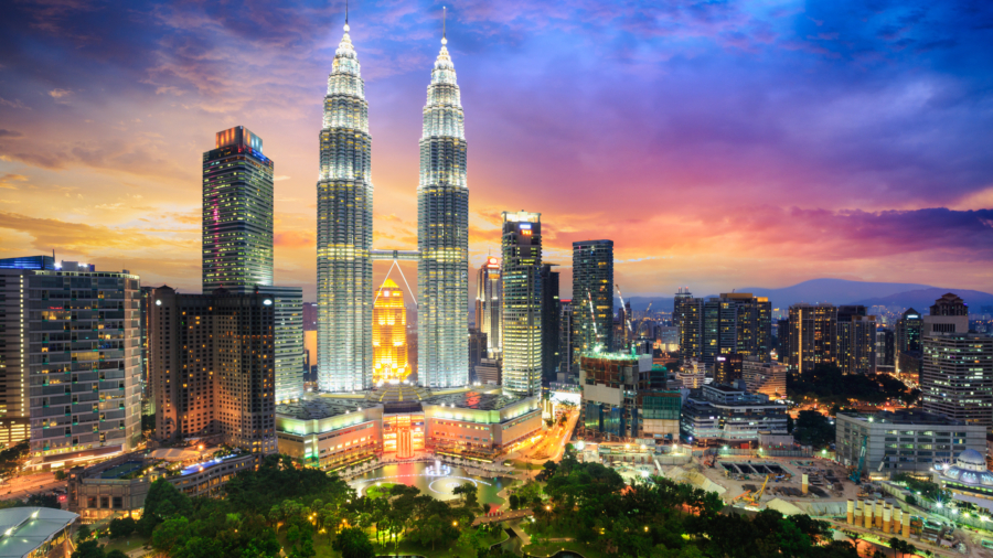 Malaysian commodity sector help grew GDP
